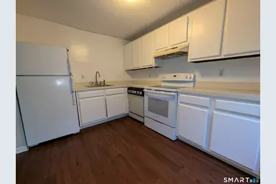 7 Padanaram Road #J218, Danbury, CT 06811 - Photo 3