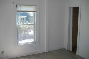 27 Lilac St, New Haven, CT 06511 - Photo 5
