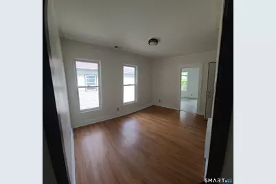 27 Lilac Street #2, New Haven, CT 06511 - Photo 5