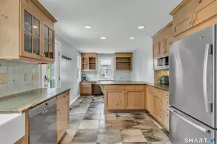 5 Tyler Ave, Branford, CT 06405 - Photo 15
