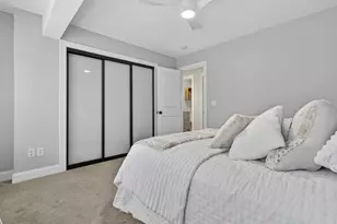 4 Beach Rd, Old Saybrook, CT 06475 - Photo 27