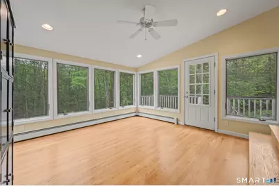 20 Saxton Brook Drive, Simsbury, CT 06070 - Photo 15
