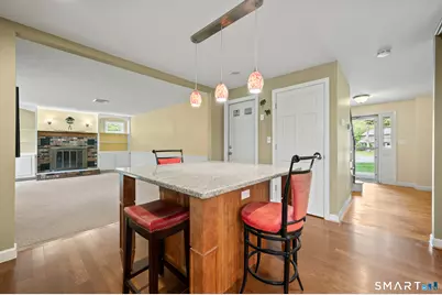 20 Saxton Brook Drive, Simsbury, CT 06070 - Photo 17
