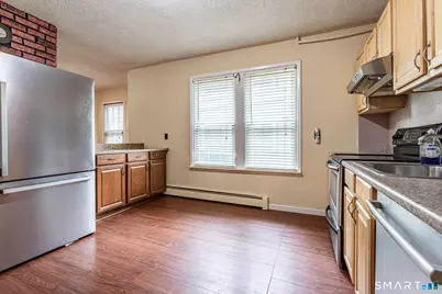 41-43 Dean Street, Hartford, CT 06114 - Photo 19