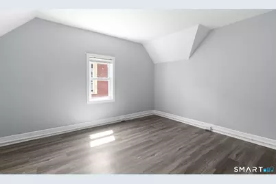 165 Starr Street #2nd Floor, New Haven, CT 06511 - Photo 19
