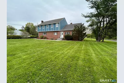 890 Daniels Farm Road, Trumbull, CT 06611 - Photo 1