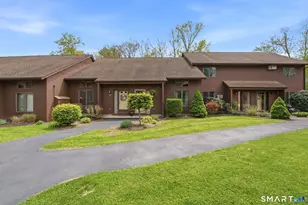 348 Boston Post Rd, Waterford, CT 06385 - Photo 3
