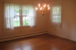 12 Tanglewood Dr, Norwich, CT 06360 - Photo 5