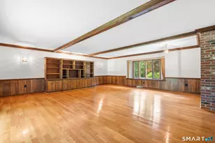 34 Ox Bow Ln, Woodbridge, CT 06525 - Photo 13
