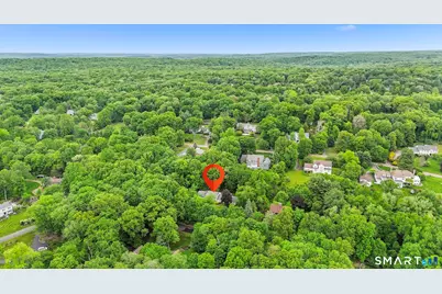 34 Ox Bow Lane, Woodbridge, CT 06525 - Photo 3
