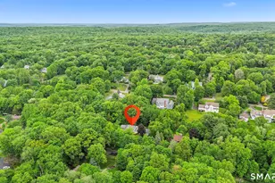 34 Ox Bow Ln, Woodbridge, CT 06525 - Photo 3