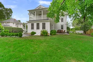 215 Old Post Rd, Fairfield, CT 06824 - Photo 35