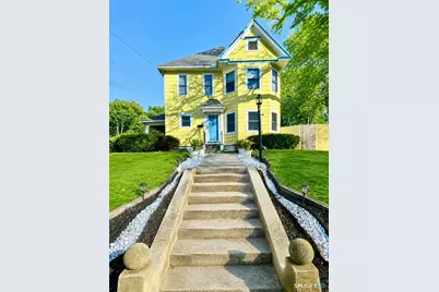 55 Mechanics Street, Putnam, CT 06260 - Photo 1