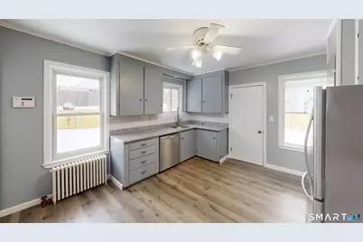 55 Mechanics Street, Putnam, CT 06260 - Photo 33