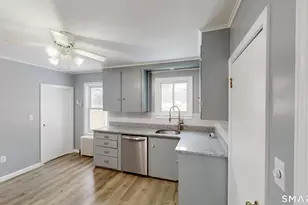 55 Mechanics St, Putnam, CT 06260 - Photo 13