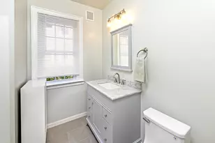 89 Maplewood Ave, West Hartford, CT 06119 - Photo 25