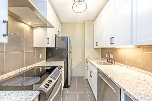 1 Linden Pl, Hartford, CT 06106 - Photo 19