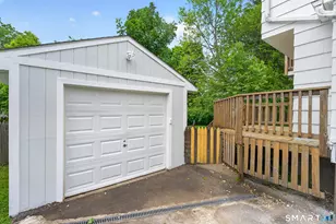 221 Meadows End Rd, Milford, CT 06460 - Photo 25