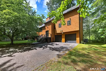 40 Morning Glory Terrace, Stratford, CT 06614 - Photo 5
