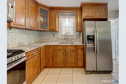 276 Farmington Avenue, New Britain, CT 06053 - Photo 17