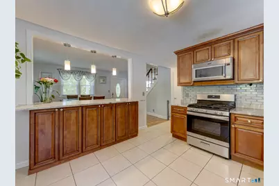 276 Farmington Avenue, New Britain, CT 06053 - Photo 19