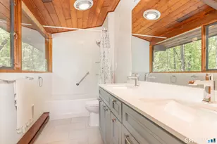 11 Forest Trail, Woodbridge, CT 06525 - Photo 17