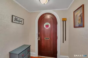 118 Porter St, Manchester, CT 06040 - Photo 3