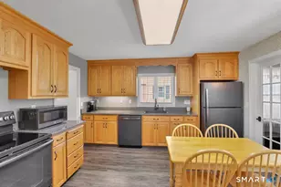 118 Porter St, Manchester, CT 06040 - Photo 11