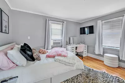 86 Vanguard Street, Bridgeport, CT 06606 - Photo 25