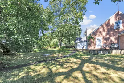86 Vanguard Street, Bridgeport, CT 06606 - Photo 3