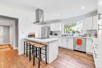 86 Vanguard Street, Bridgeport, CT 06606 - Photo 11