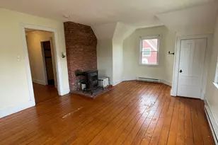 51 Broad St, Norwich, CT 06360 - Photo 3