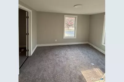 968 Oak Street, East Hartford, CT 06118 - Photo 5