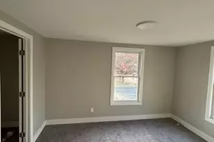 968 Oak St, East Hartford, CT 06118 - Photo 5