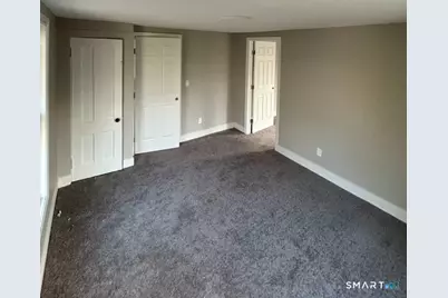 968 Oak Street, East Hartford, CT 06118 - Photo 9