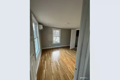 968 Oak Street, East Hartford, CT 06118 - Photo 7