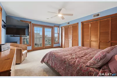 25 Brocketts Point Road, Branford, CT 06405 - Photo 15
