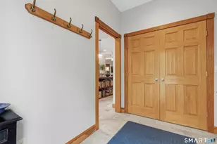25 Brocketts Point Rd, Branford, CT 06405 - Photo 5