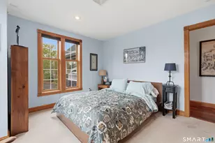 25 Brocketts Point Rd, Branford, CT 06405 - Photo 21