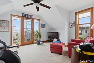 25 Brocketts Point Rd, Branford, CT 06405 - Photo 27