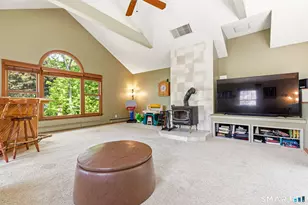 149 Club Rd, Stamford, CT 06905 - Photo 9