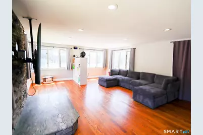 585 Burnham Street, East Hartford, CT 06108 - Photo 13