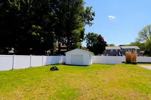 585 Burnham St, East Hartford, CT 06108 - Photo 37