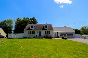 585 Burnham St, East Hartford, CT 06108 - Photo 1