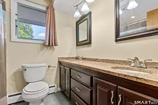 107 Round Hill Rd, Wethersfield, CT 06109 - Photo 29