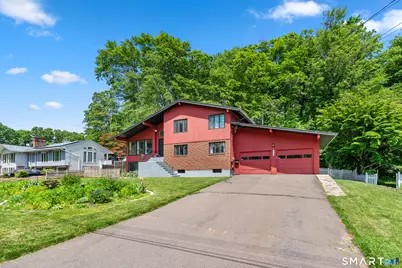 107 Round Hill Road, Wethersfield, CT 06109 - Photo 3