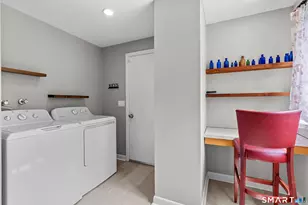 107 Round Hill Rd, Wethersfield, CT 06109 - Photo 15