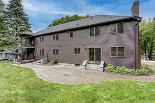 49 Old Farms Rd, Glastonbury, CT 06073 - Photo 7