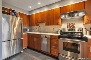 25 Court St, New Haven, CT 06511 - Photo 7