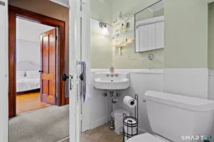 70 Lancaster Rd, West Hartford, CT 06119 - Photo 23